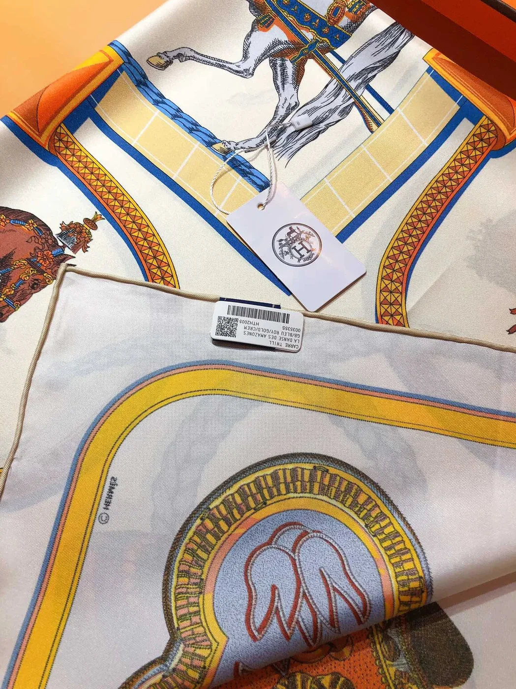 Hermes Les Parfums Monochrome Silk Scarf White Hermes Les Parfums Monochrome Silk Scarf White