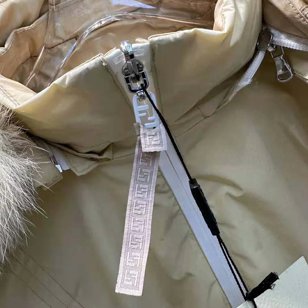 Fendi Ski Jacket in White Nylon for Women