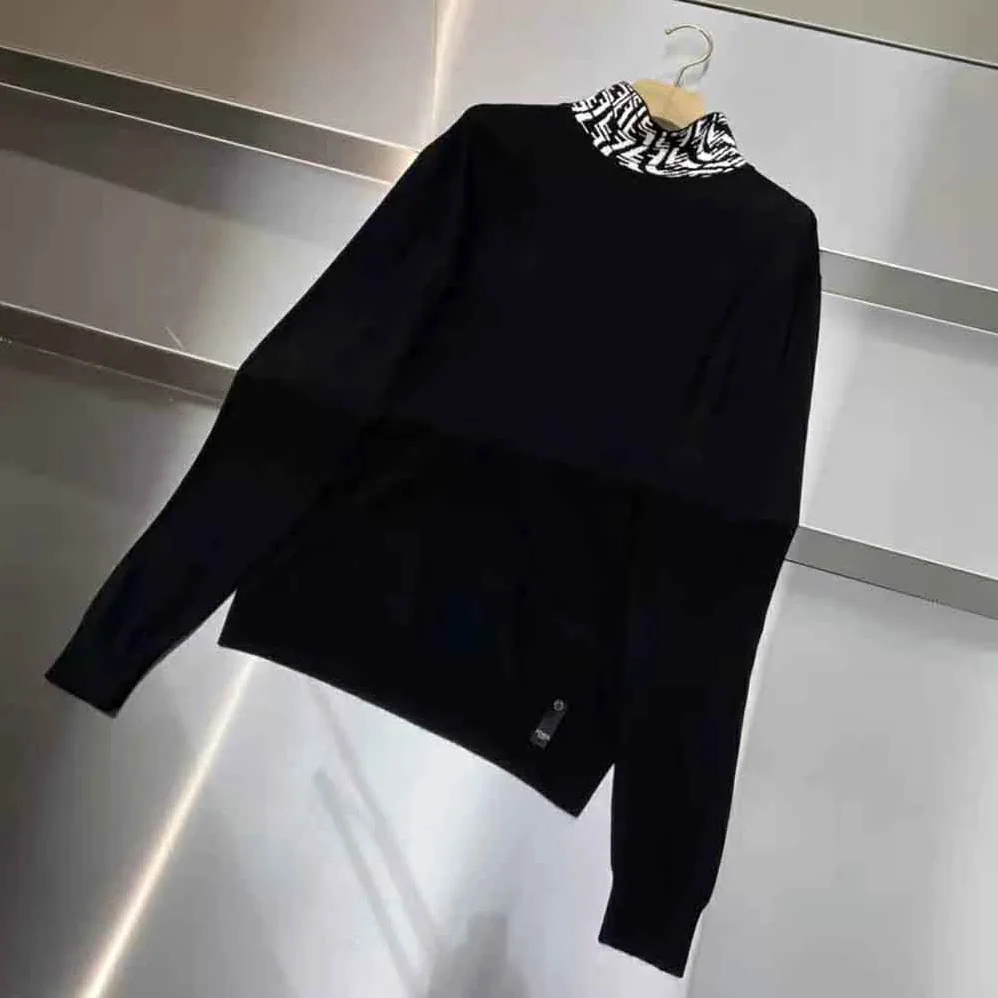 Fendi Turtleneck Black Wool Jumper for Women