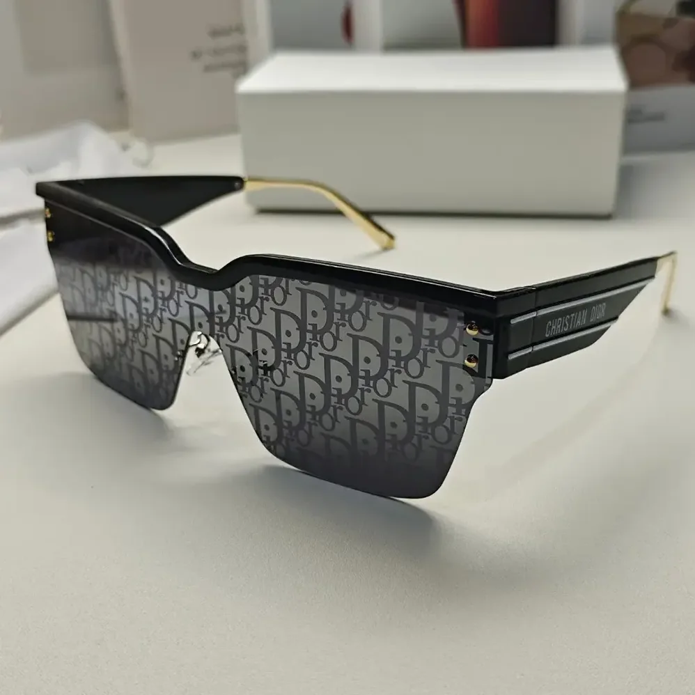 Dior DiorClub M4U Blue Dior Oblique Mask Sunglasses for Unisex Dior DiorClub M4U Blue Dior Oblique Mask Sunglasses for Unisex