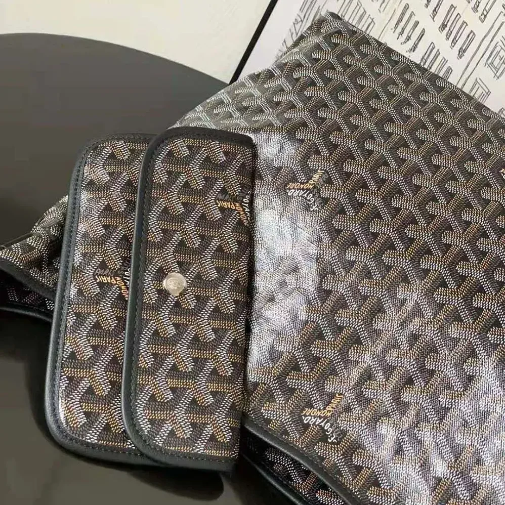 Goyard Bohème Hobo Bag for Unisex in Black