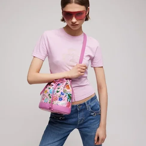 Gucci Venice Small Bucket Bag / Pink/ Multicolor Gucci Flora Coated Canvas Palladium Hardware