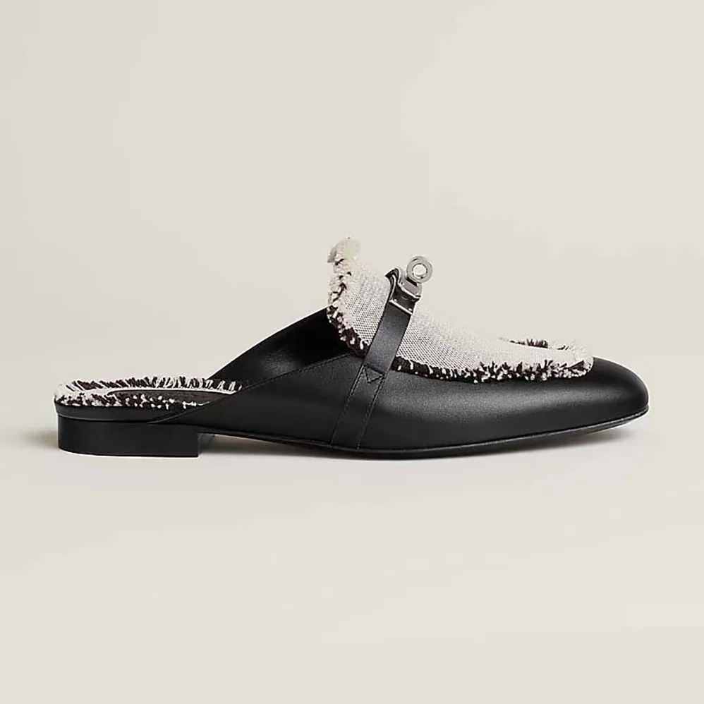 Hermes OZ Mule in Calfskin Leather for Women in Black