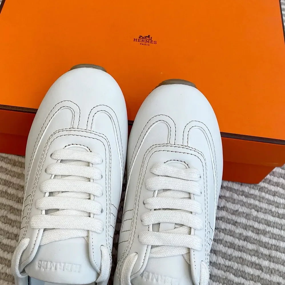 Hermes Master sneaker in Supple Calfskin for Unisex in White Hermes Master sneaker in Supple Calfskin for Unisex in White