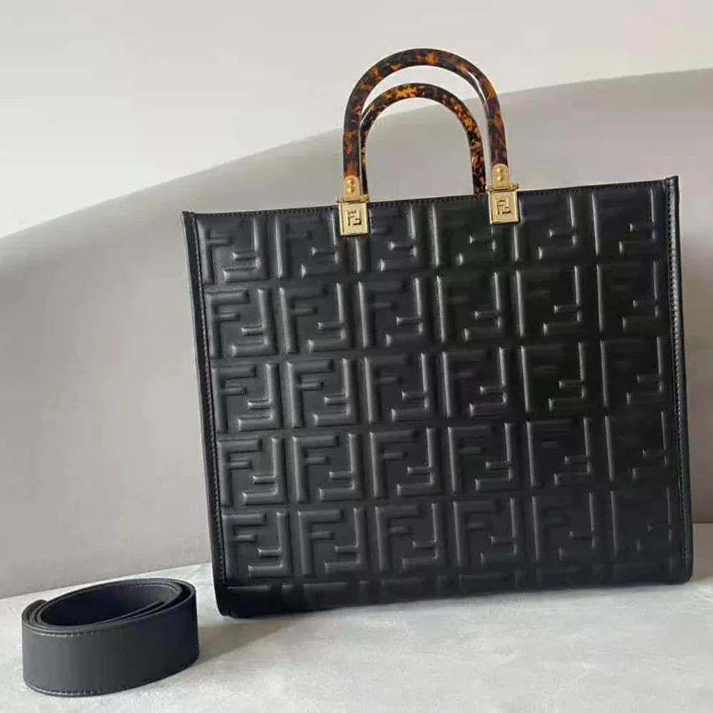 Fendi Sunshine Medium Black Leather Shopper for Women Fendi Sunshine Medium Black Leather Shopper for Women
