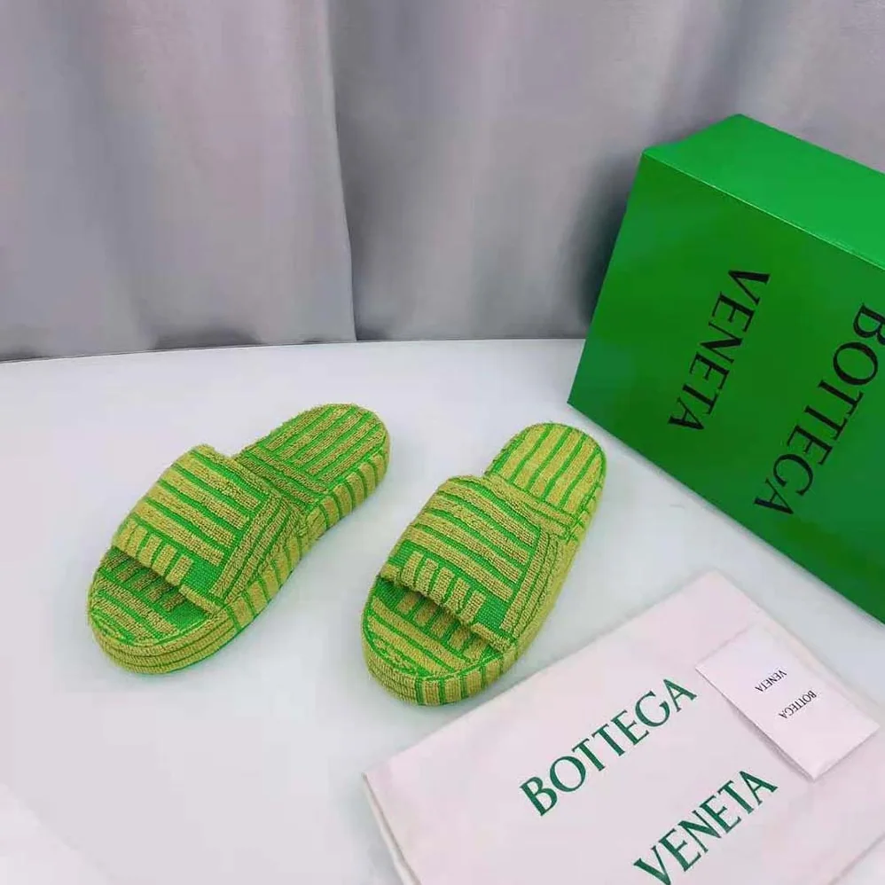 Bottega Veneta Resort Sponge in 35mm Heel Height for Women in Lime