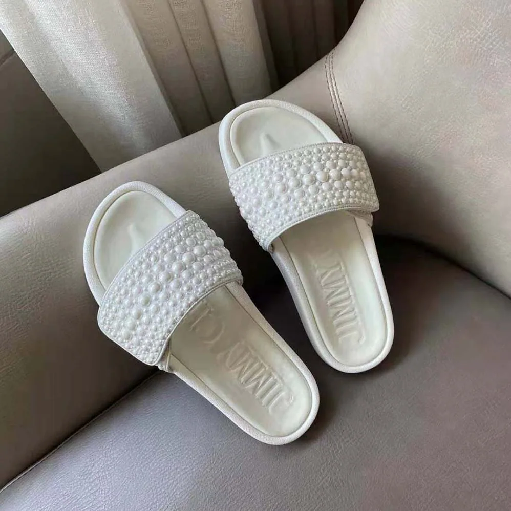 Jimmy Choo Fitz/F White Canvas and Leather Pool Slides with Pearls for Women Jimmy Choo Fitz/F White Canvas and Leather Pool Slides with Pearls for Women