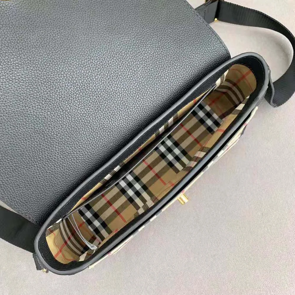 Burberry Leather and Vintage Check Note Crossbody Bag for Women in Black Burberry Leather and Vintage Check Note Crossbody Bag for Women in Black