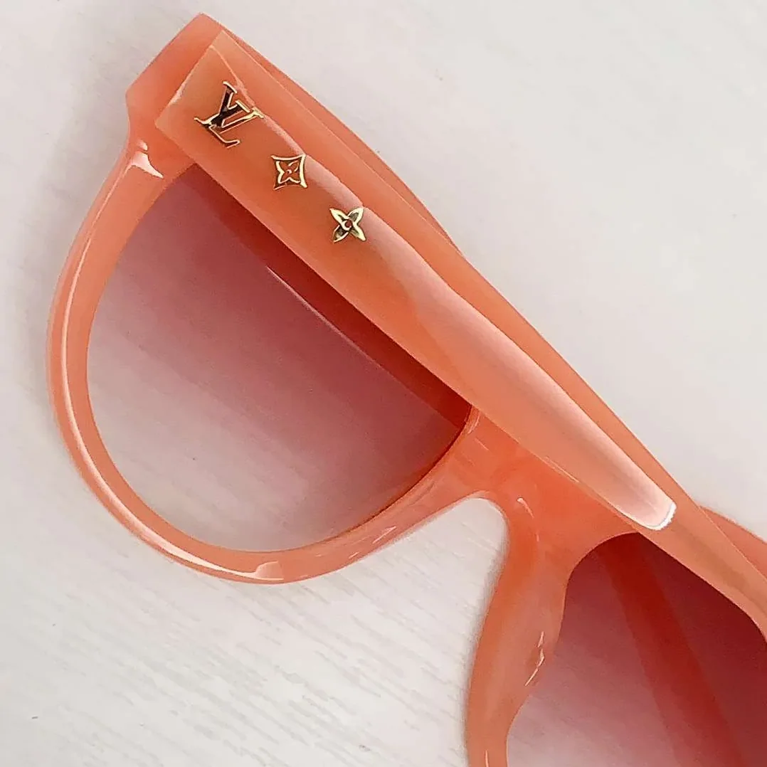 Louis Vuitton Monogram Round Sunglasses Orange Louis Vuitton Monogram Round Sunglasses Orange