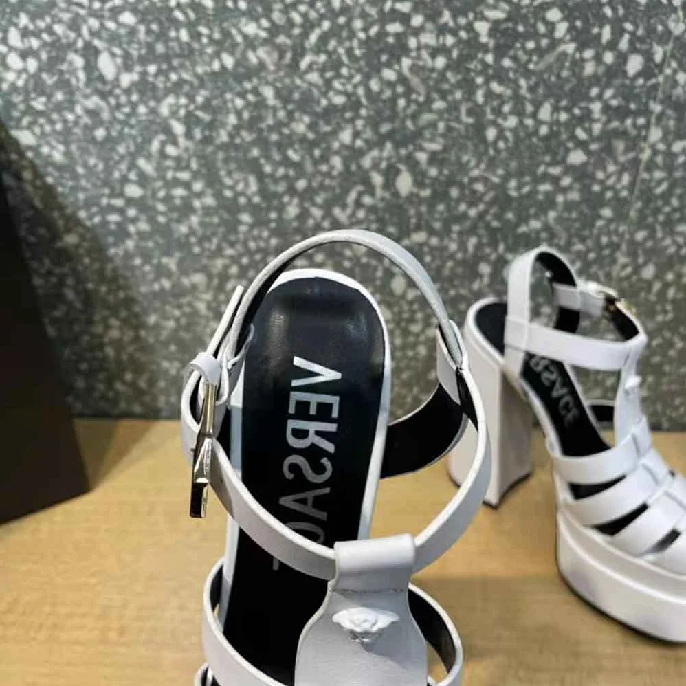 Versace La Medusa Platform Sandals in Calf Leather for Women in White Versace La Medusa Platform Sandals in Calf Leather for Women in White