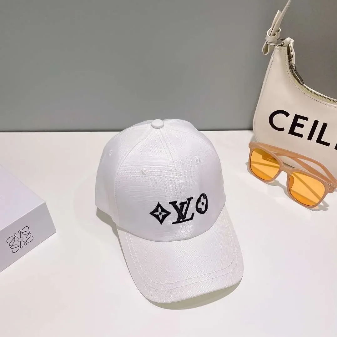 Louis Vuitton Baseball Cap White Louis Vuitton Baseball Cap White