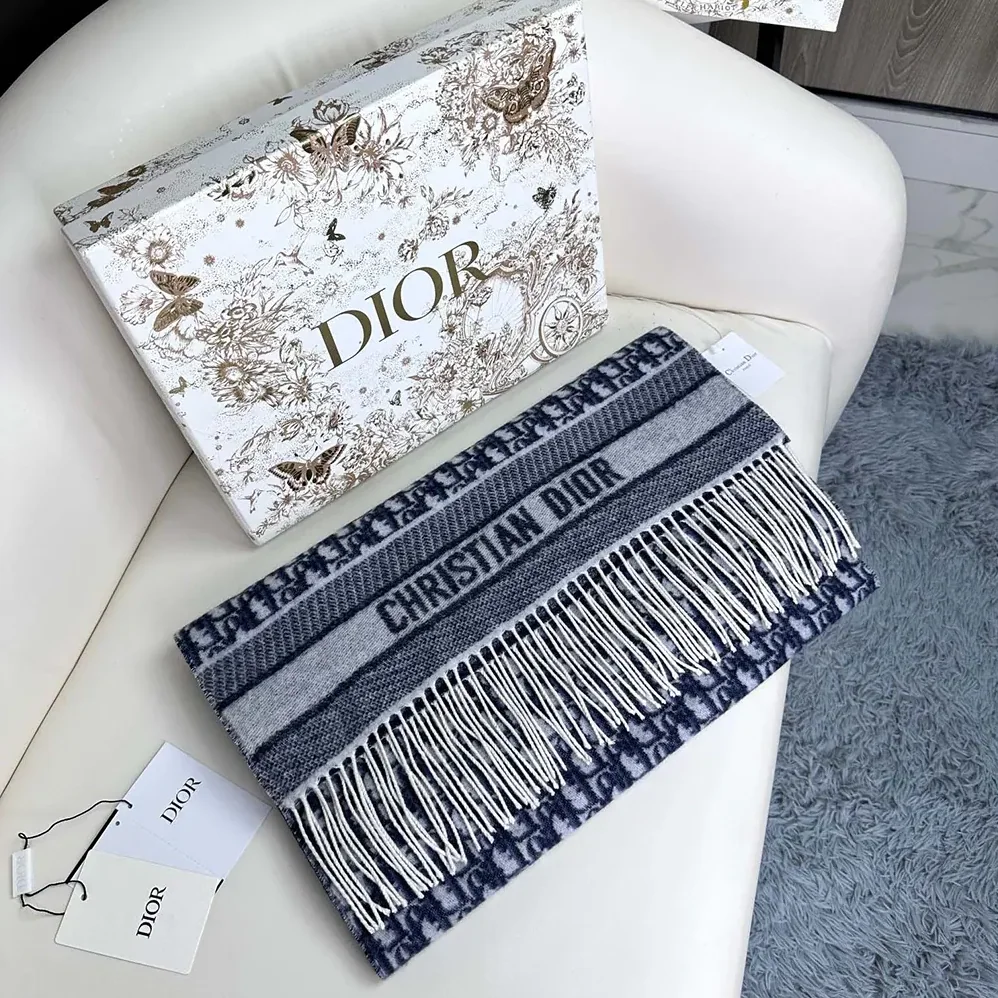 Dior Oblique Scarf Ecru and Navy Blue Cashmere for Unisex Dior Oblique Scarf Ecru and Navy Blue Cashmere for Unisex