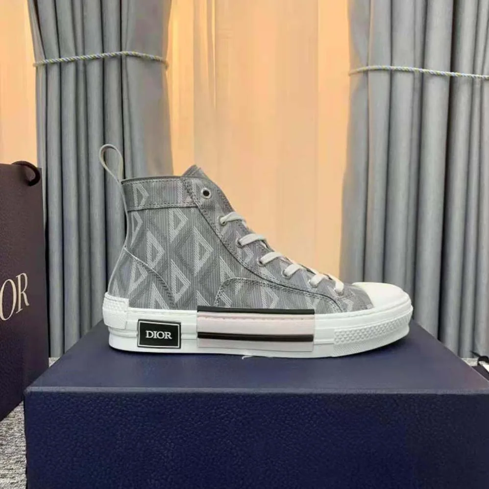 Dior B23 High-Top Sneaker Dior Gray CD Diamond Canvas for Unisex Dior B23 High-Top Sneaker Dior Gray CD Diamond Canvas for Unisex