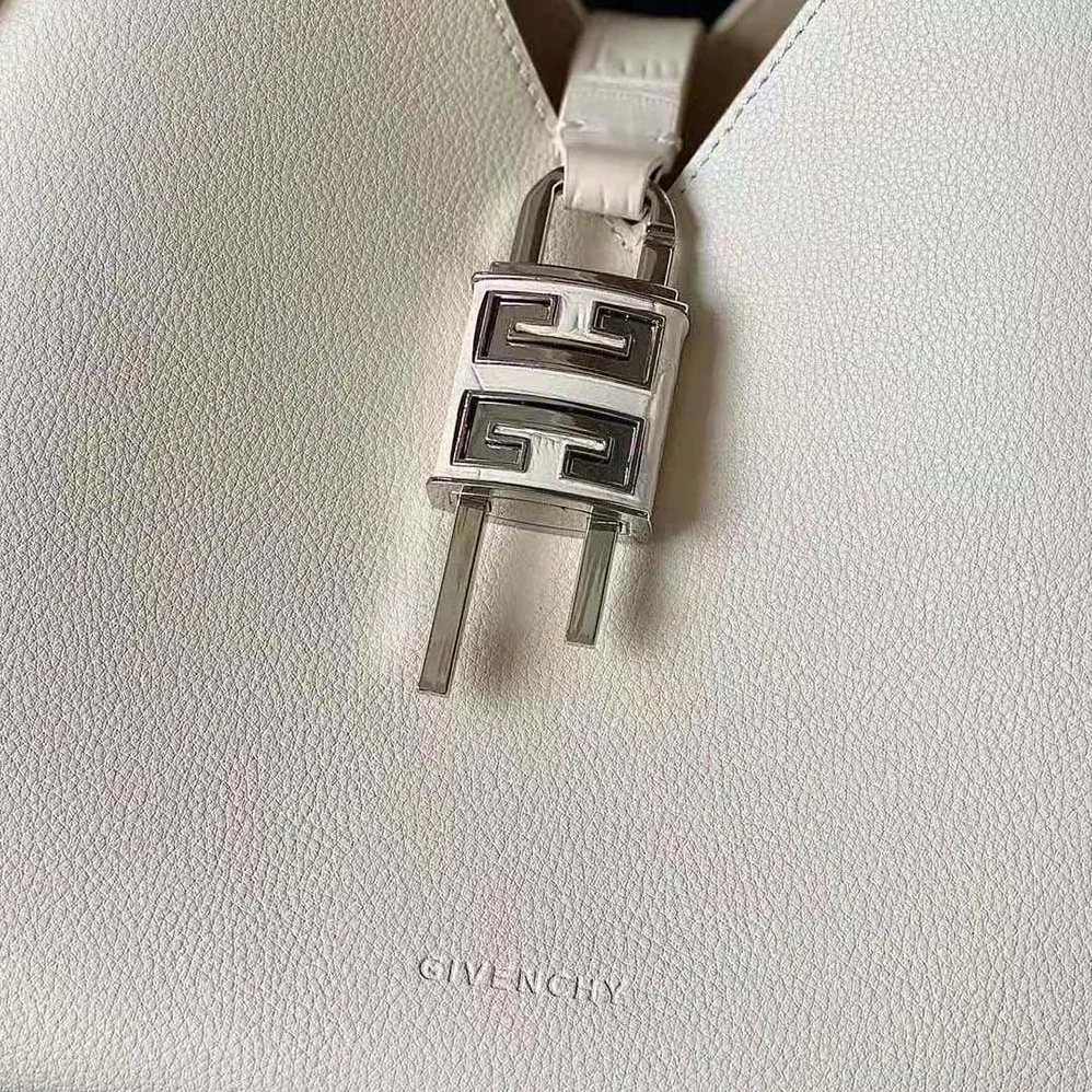 Givenchy Medium G-Hobo Bag in Smooth Leather for Women in Beige Givenchy Medium G-Hobo Bag in Smooth Leather for Women in Beige