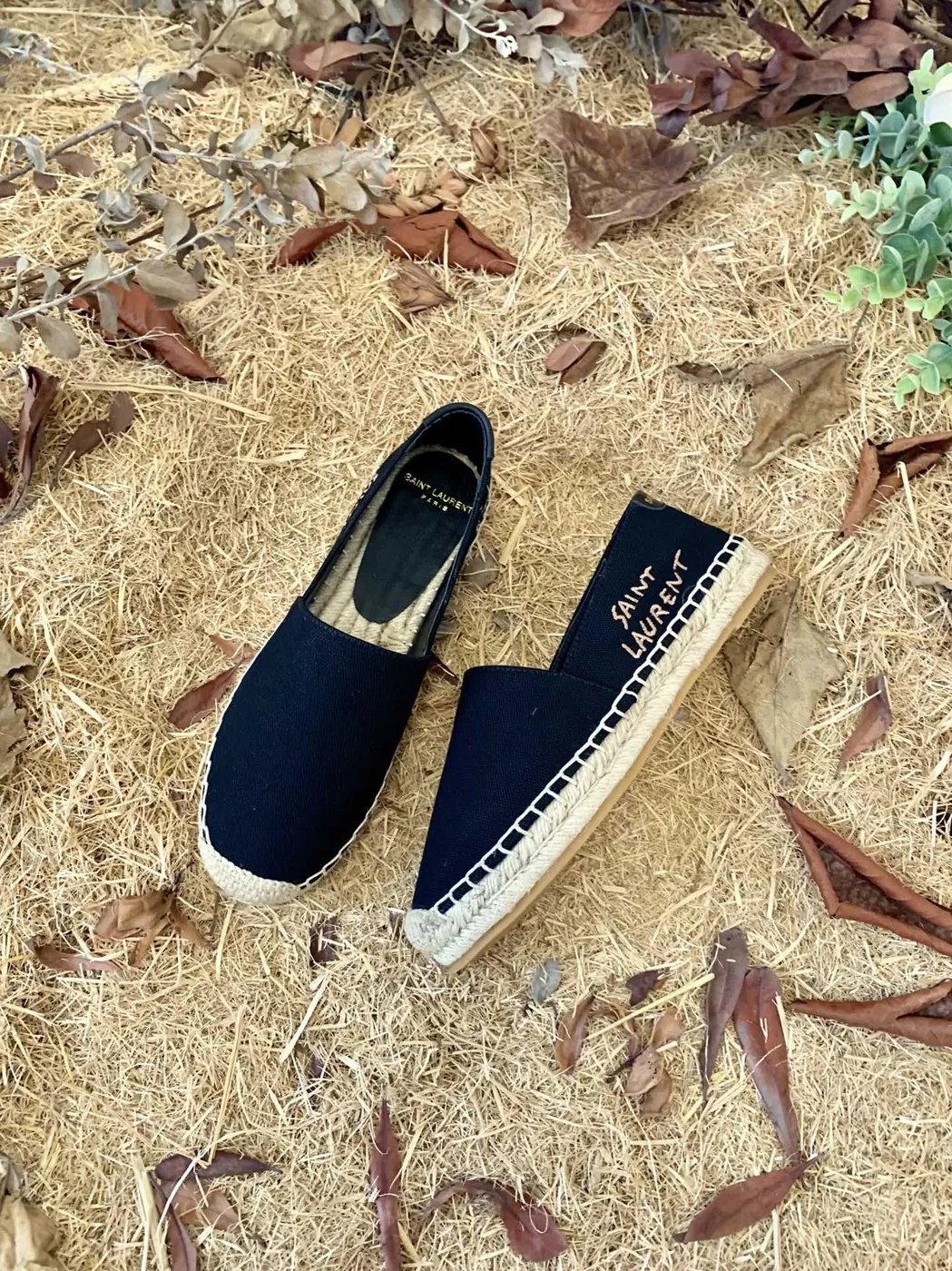 Saint Laurent Saint Laurent Embroidered Espadrilles Black YSL Saint Laurent Saint Laurent Embroidered Espadrilles Black YSL