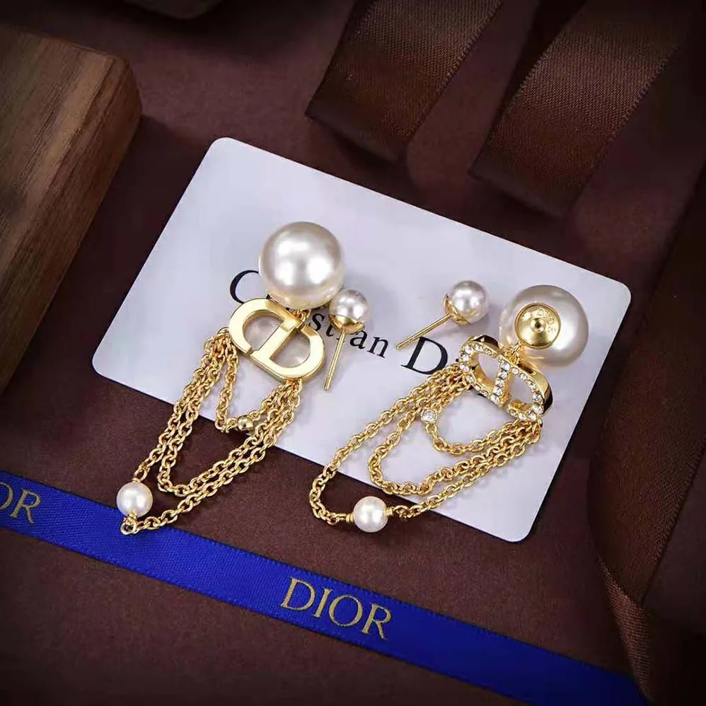 Dior Tribales Earrings Gold-Finish Metal with White Resin Pearls for Women Dior Tribales Earrings Gold-Finish Metal with White Resin Pearls for Women