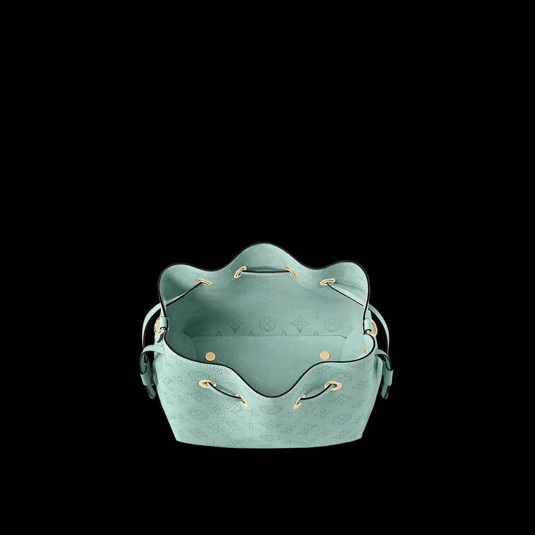 Louis Vuitton Bella Bag 8.6 Inches/ Louis Vuitton Bella Bag 8.6 Inches/
