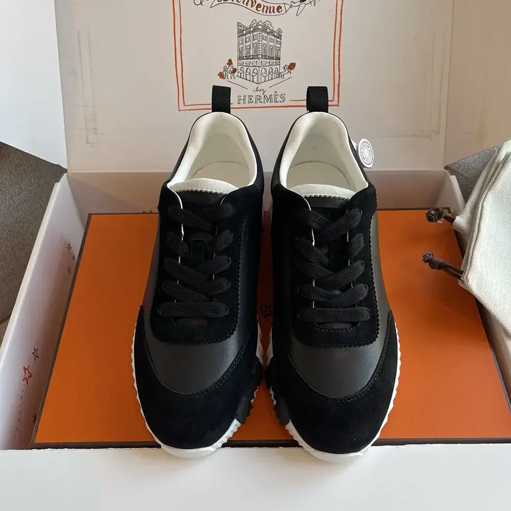Hermes Bouncing Sneaker-Black H242250Z for Unisex Hermes Bouncing Sneaker-Black H242250Z for Unisex
