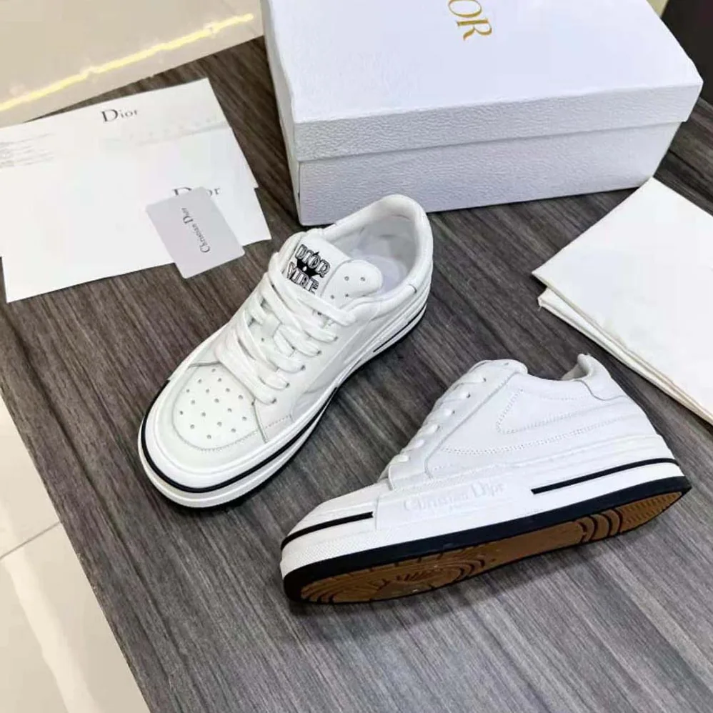 Dior D for Women in Freeway Sneaker White Calfskin Dior D for Women in Freeway Sneaker White Calfskin