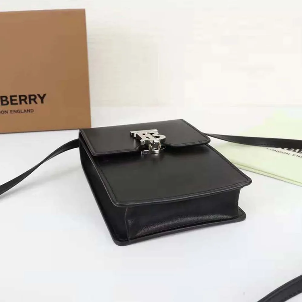 Burberry Leather Robin Bag for Women in Black