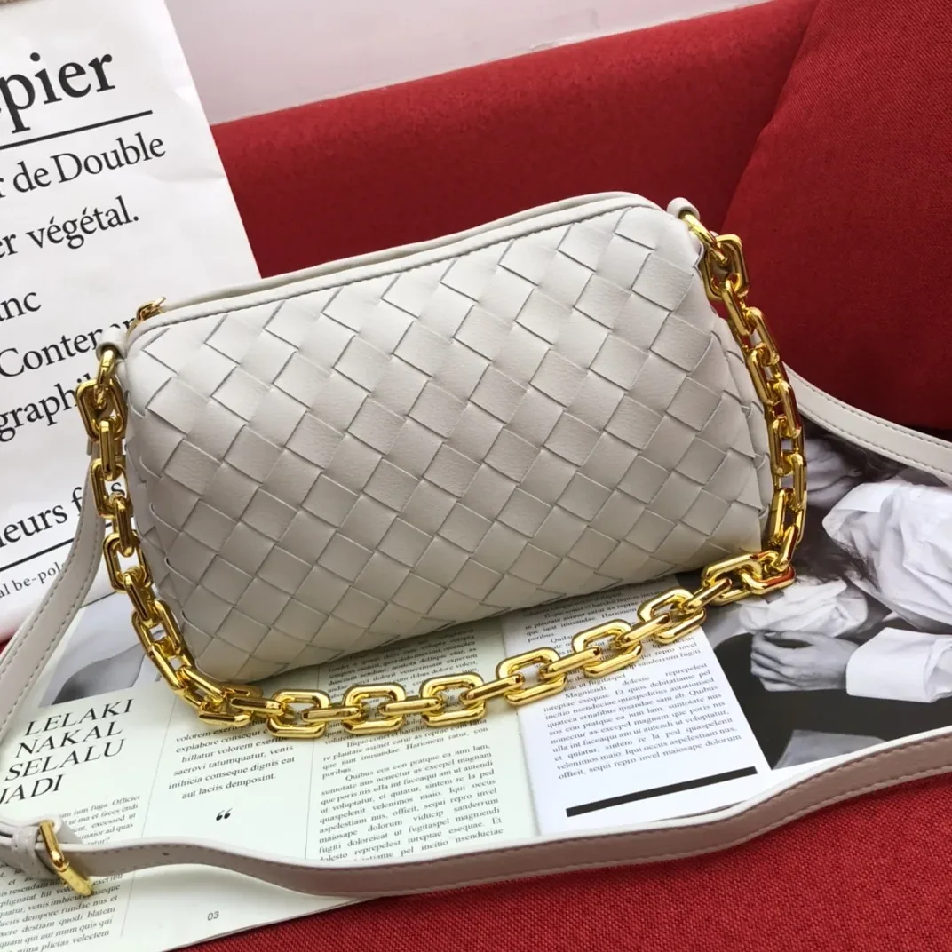 Bottega Veneta Crossbody Bag White Bottega Veneta Crossbody Bag White