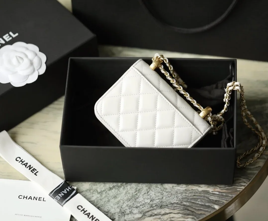 Chanel CO-CO Clutch With Chain in Gold Toned Hardware White Chanel CO-CO Clutch With Chain in Gold Toned Hardware White