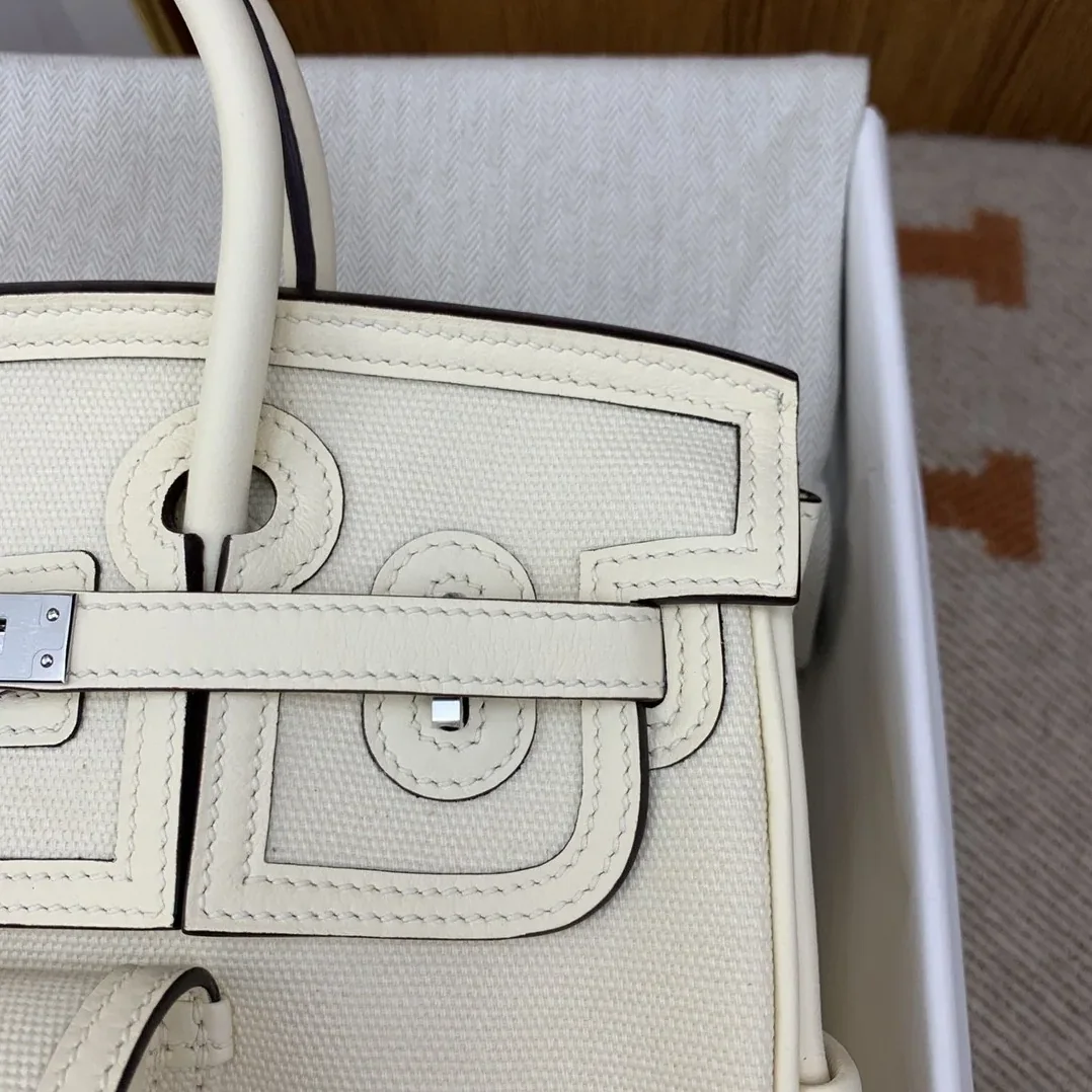 Hermes Birkin Cargo 25 Top Handle Bag in White Silver Hardware Hermes Birkin Cargo 25 Top Handle Bag in White Silver Hardware