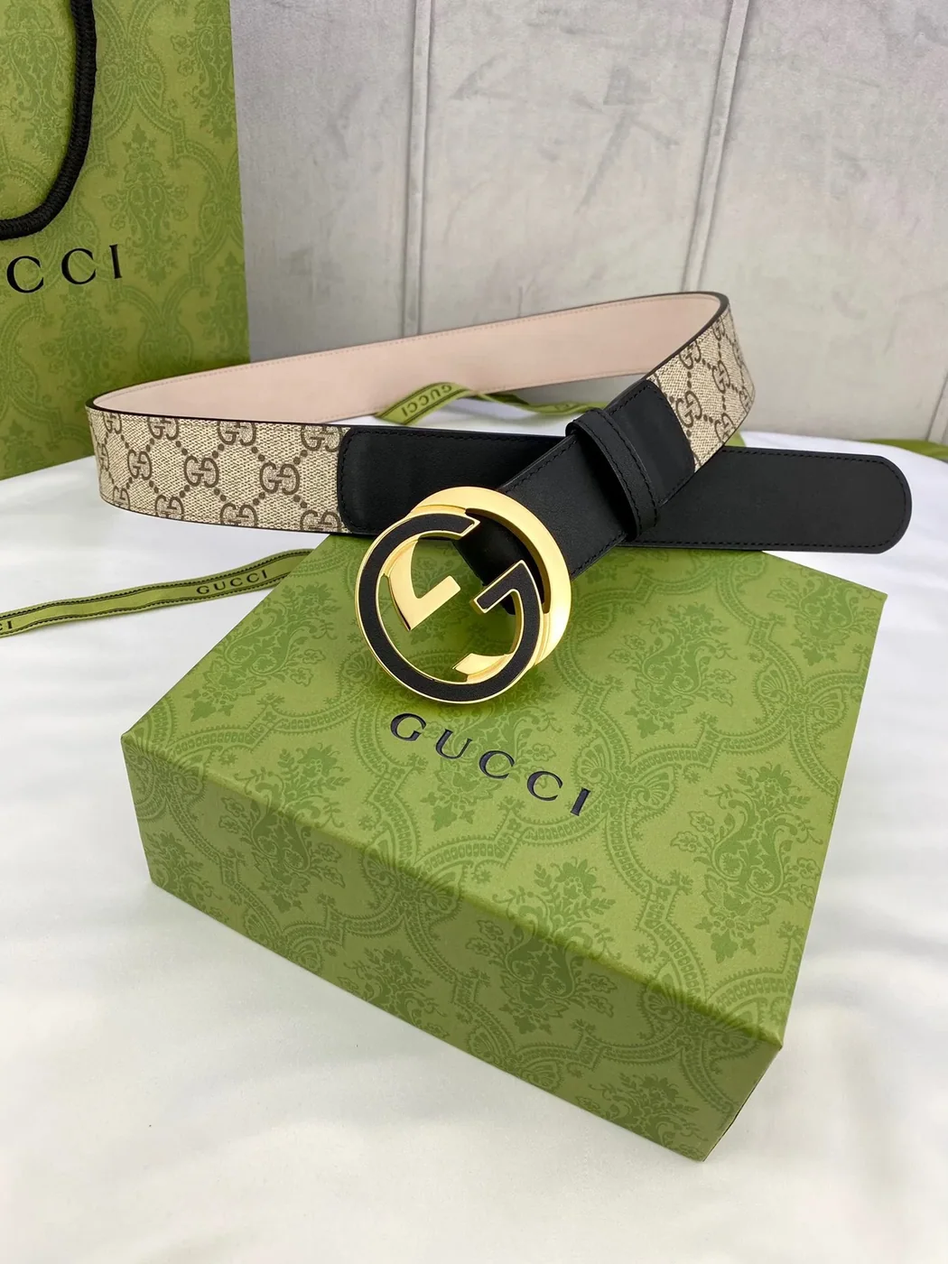 Gucci GG Supreme Belt With Interlocking G Buckle Beige/Ebony GG Supreme And Black Gucci GG Supreme Belt With Interlocking G Buckle Beige/Ebony GG Supreme And Black