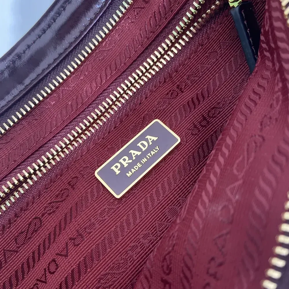 Prada Bonnie Medium Leather Handbag for Women in Maroon Prada Bonnie Medium Leather Handbag for Women in Maroon