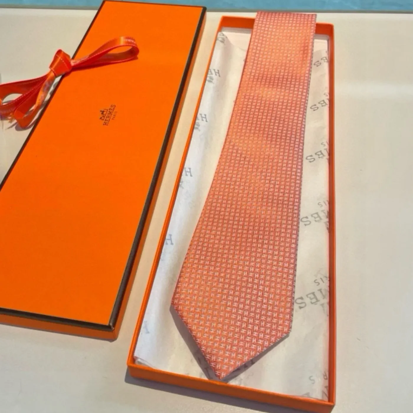 Hermes Elegent Orange Silk Tie Hermes Elegent Orange Silk Tie