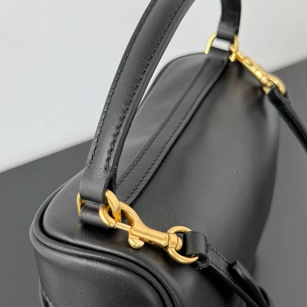 Balenciaga Rodeo Vanity In Black Smooth Calfskin for Women Balenciaga Rodeo Vanity In Black Smooth Calfskin for Women