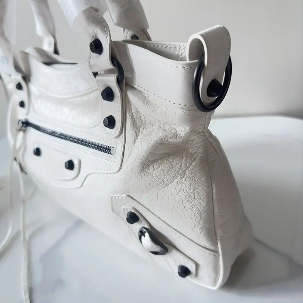 Balenciaga Le City First Bag In White Arena Storico Lambskin for Women Balenciaga Le City First Bag In White Arena Storico Lambskin for Women