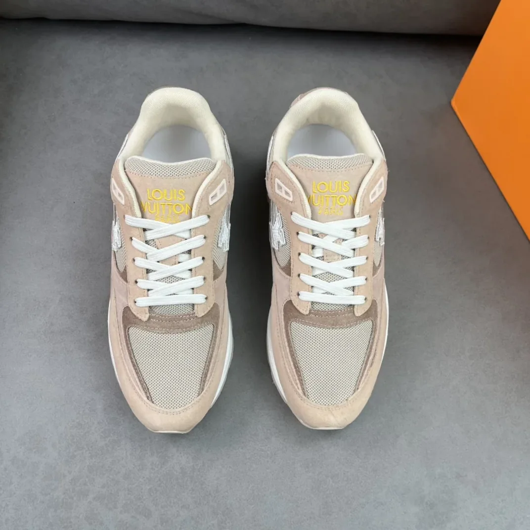 Louis Vuitton Run Away Sneaker Beige LV 1AA6N9 Louis Vuitton Run Away Sneaker Beige LV 1AA6N9
