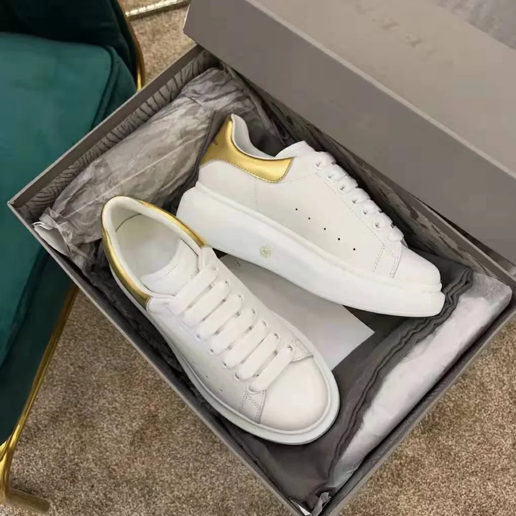 Alexander Mcqueen Oversized Sneaker White Smooth Calf Leather Lace-Up for Unisex
