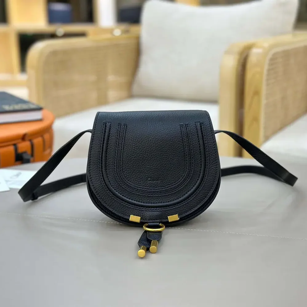 Chloe Small Marcie Saddle Bag is Crafted Leather for Women Chloe Small Marcie Saddle Bag is Crafted Leather for Women