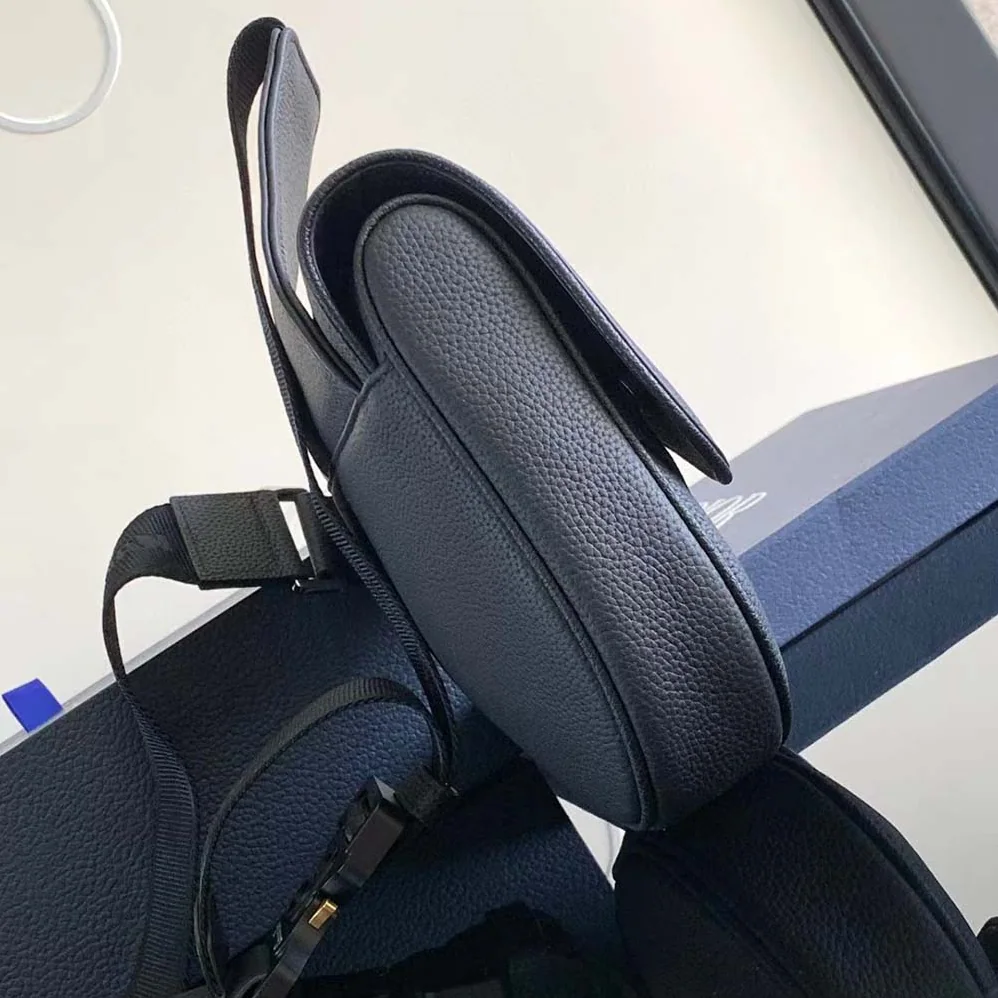 Dior Essentials Saddle Bag Black Grained Calfskin for Men