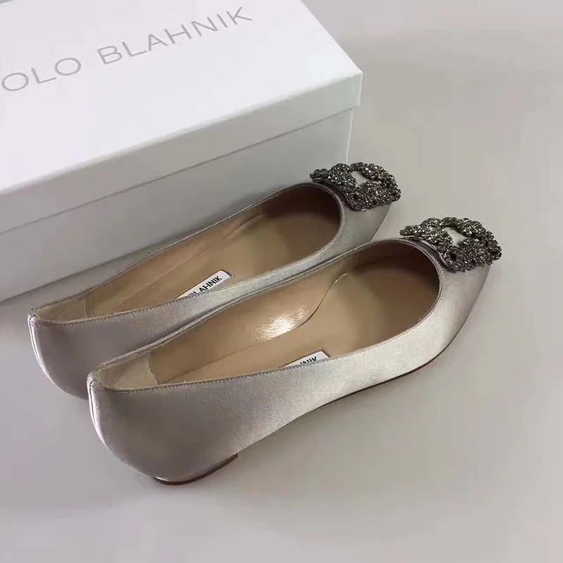 Manolo Blahnik Hangisiflat Satin Jewel Buckled Flats Shoes for Women in Grey Manolo Blahnik Hangisiflat Satin Jewel Buckled Flats Shoes for Women in Grey