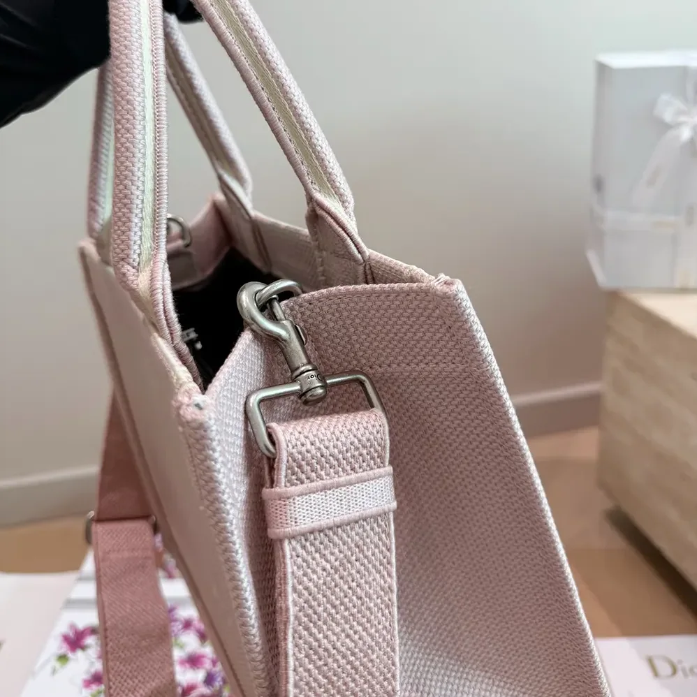 Dior Medium Dior Book Tote with Strap Rose Tendre No Dior No Dietrich Embroidery for Women Dior Medium Dior Book Tote with Strap Rose Tendre No Dior No Dietrich Embroidery for Women