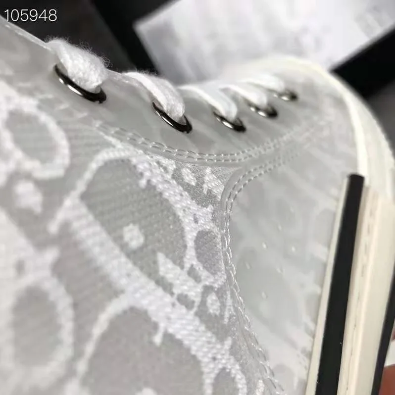 Dior B23 High-Top Dior Oblique Sneaker for Unisex in White Dior B23 High-Top Dior Oblique Sneaker for Unisex in White