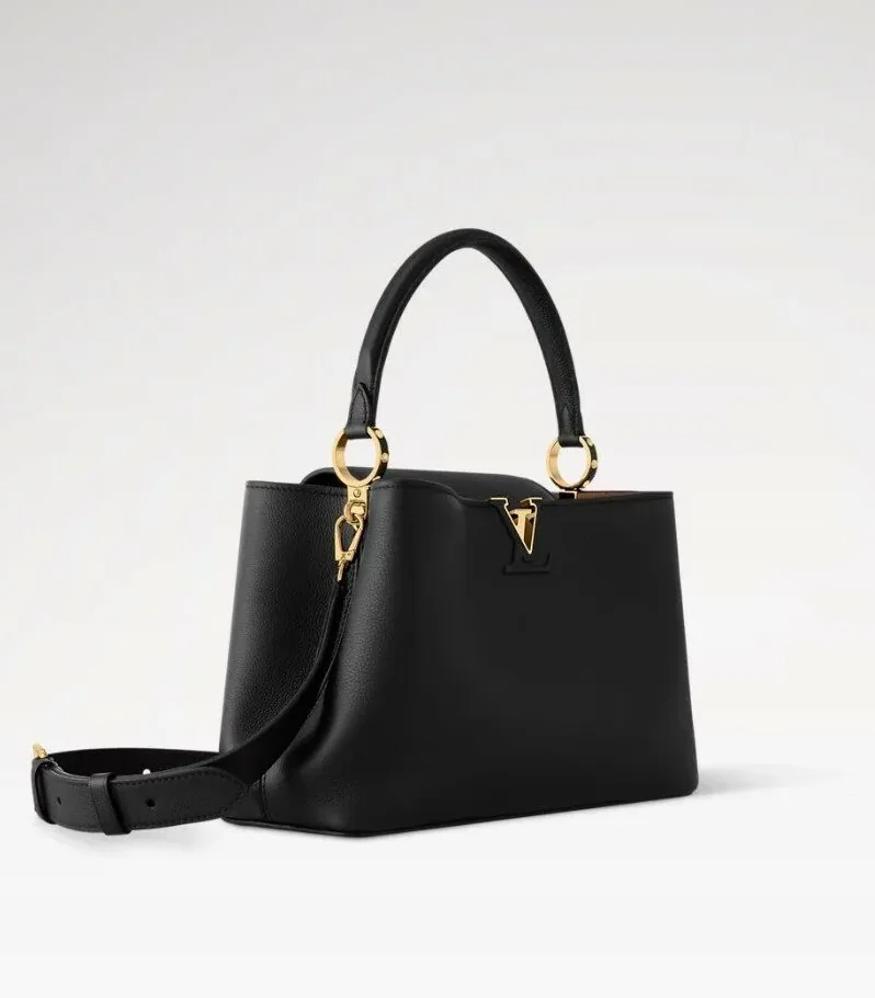 Louis Vuitton Capucines MM Souple Black /