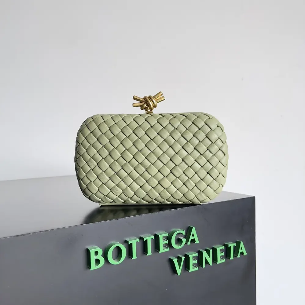 Bottega Veneta Knot Minaudière Clutch in Calfskin Leather for Women in Lime Bottega Veneta Knot Minaudière Clutch in Calfskin Leather for Women in Lime