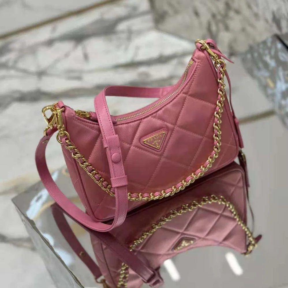 Prada Re-Edition 1995 Chaîne Re-Nylon Mini-bag for Women in Pink