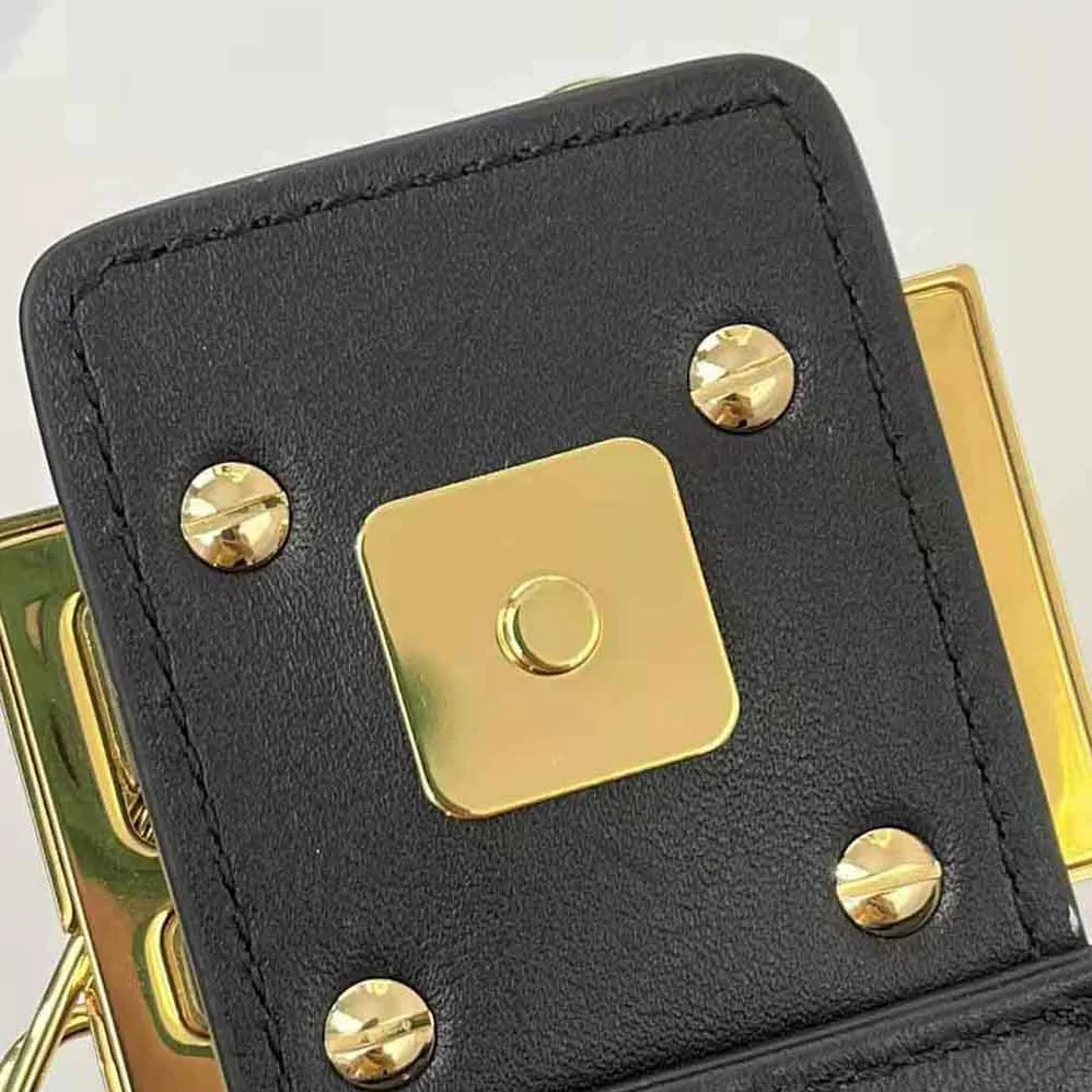 Fendi Brooch Mini Baguette Fendace Black Leather Bag for Women Fendi Brooch Mini Baguette Fendace Black Leather Bag for Women
