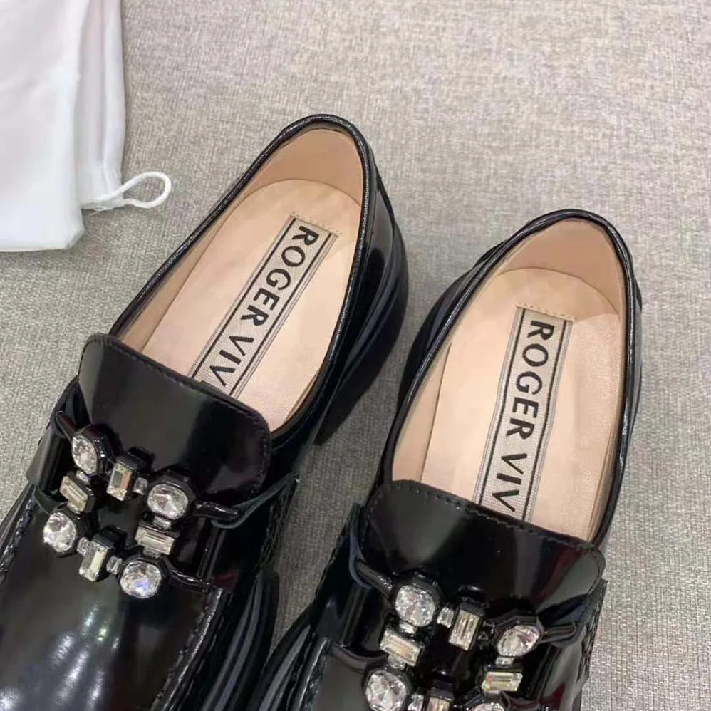 Roger Vivier Wallaviv Strass Buckle Loafers in Patent Leather for Women Roger Vivier Wallaviv Strass Buckle Loafers in Patent Leather for Women