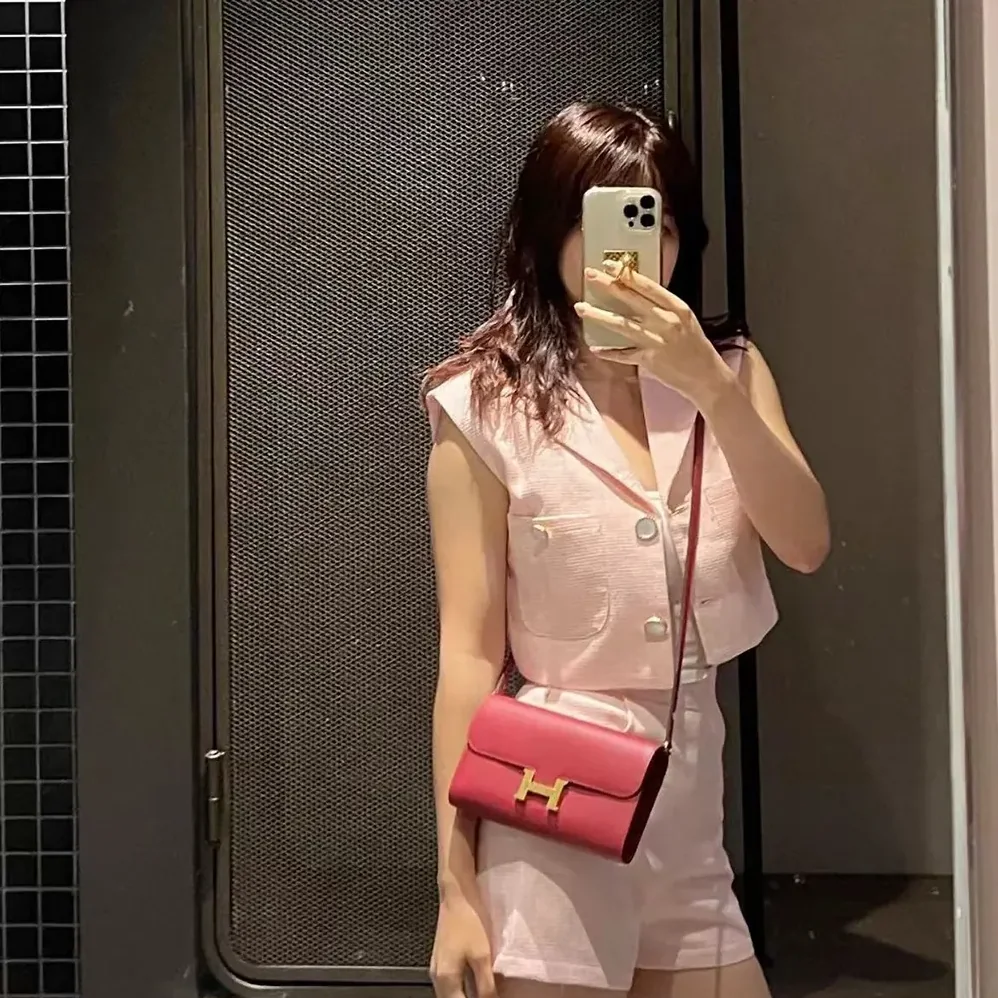 Hermes Constance Long To Go in Epsom Leather for Women in Red Hermes Constance Long To Go in Epsom Leather for Women in Red