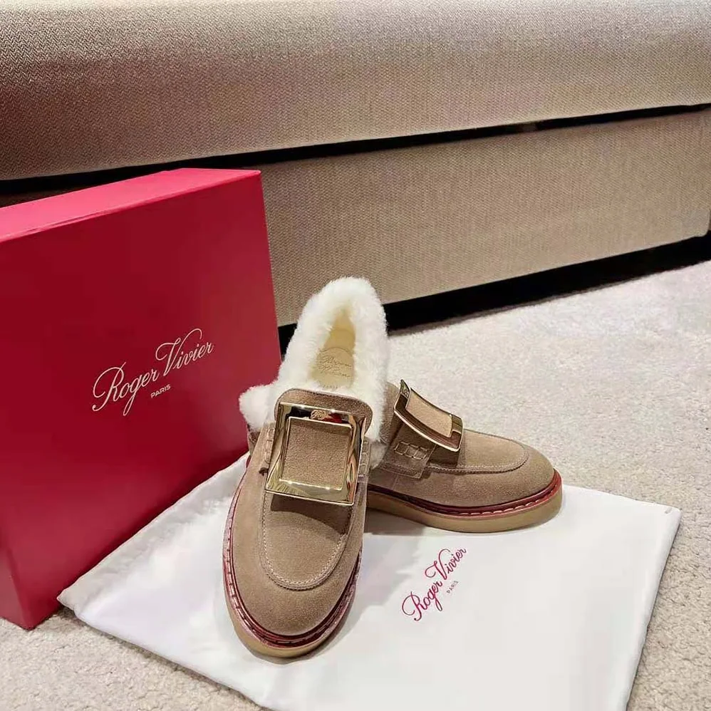 Roger Vivier Viv' Rangers Metal Buckle Fur Loafers for Women Roger Vivier Viv' Rangers Metal Buckle Fur Loafers for Women