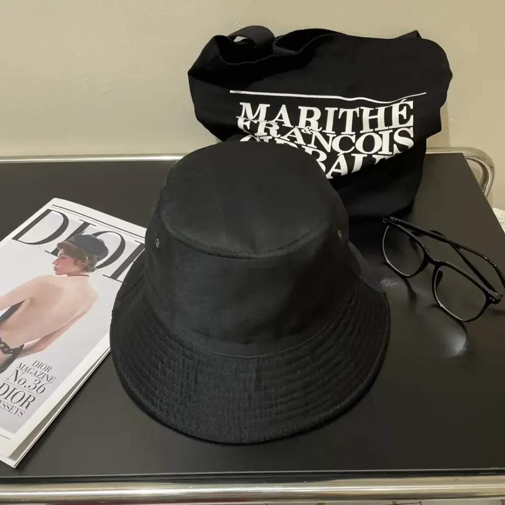 Dior Reversible Teddy-D Small Brim Bucket Hat Black Cotton Blend for Unisex