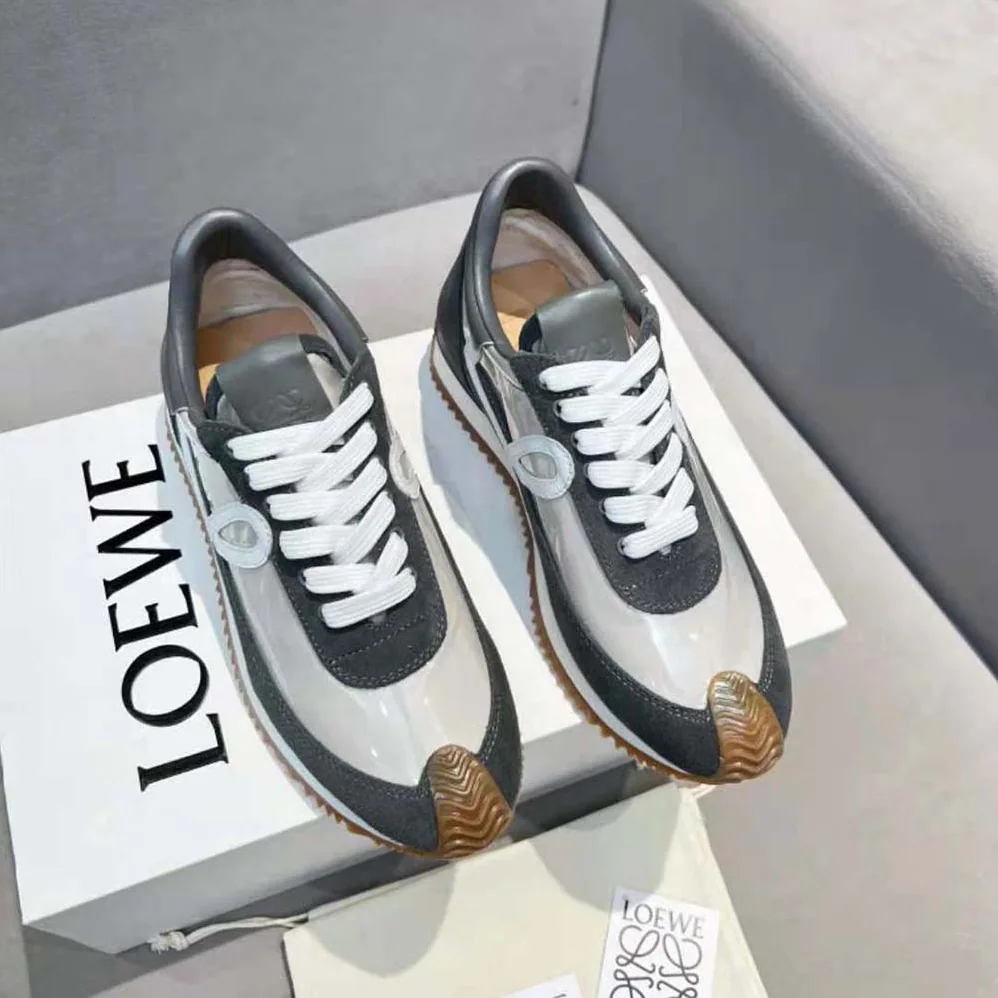 Loewe Flow Runner in Nylon and Calfskin for Unisex in Silver