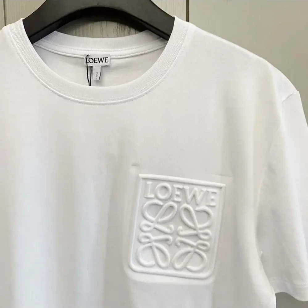 Loewe Relaxed Fit T-shirt in Cotton-Off for Men in white Loewe Relaxed Fit T-shirt in Cotton-Off for Men in white