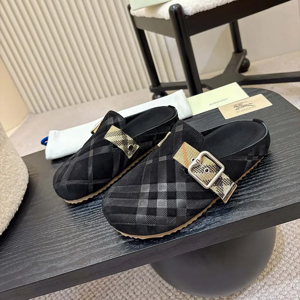 Burberry Check Denim Urchin Clogs for Unisex in Black Burberry Check Denim Urchin Clogs for Unisex in Black